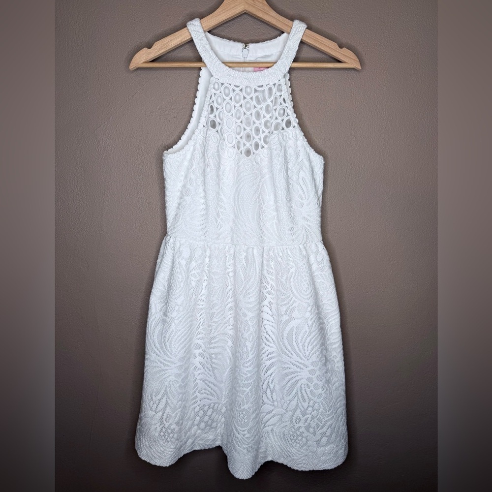 Lilly Pulitzer Kinley Dress in White, Lace Fit & Flare with Pockets Size 4 - Picture 4 of 15